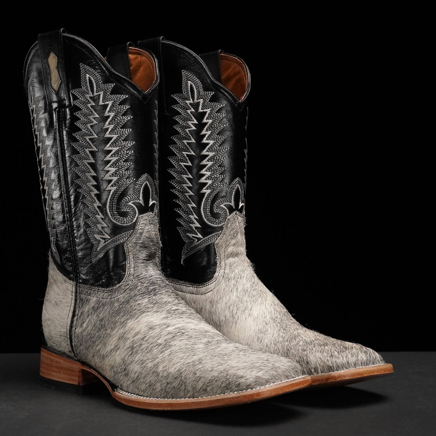 Imported natural cowhide cowboy boots