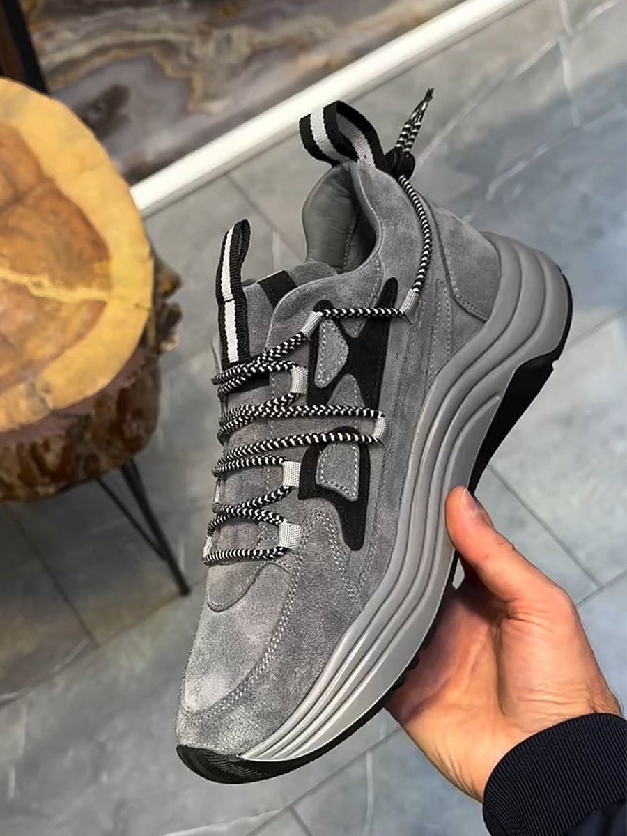 Enclosed Suede Men's Sneakers