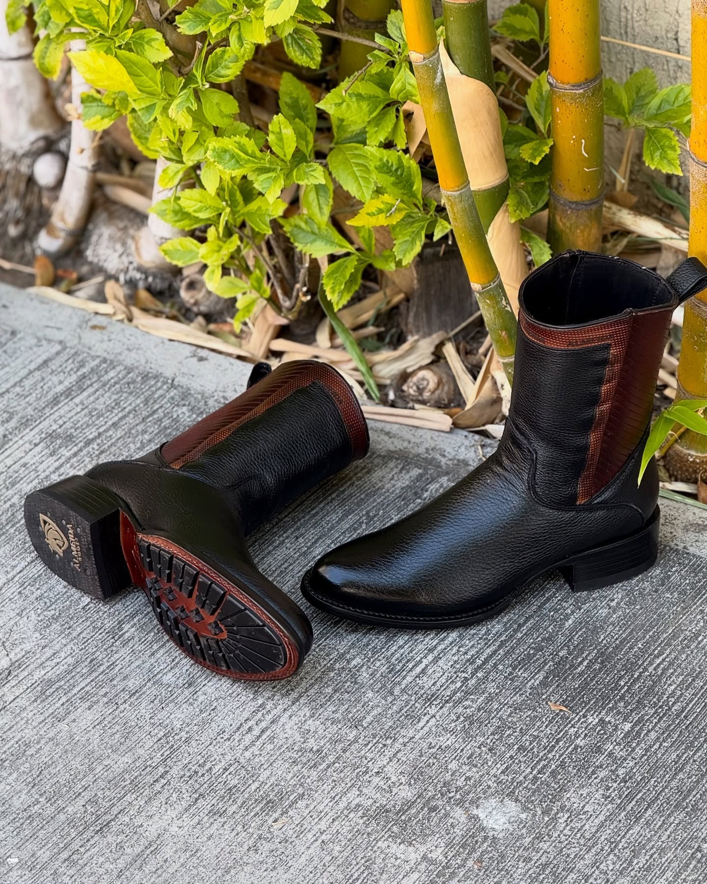 Men's Classic Vintage Cowboy Leather Boots