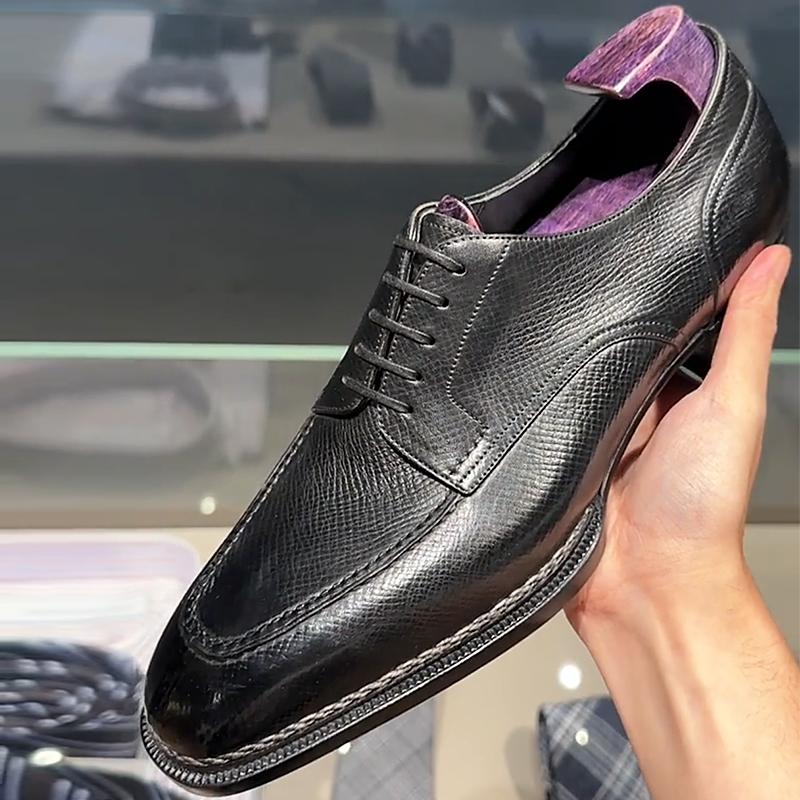 Men's Embossed Formal Leather Shoes